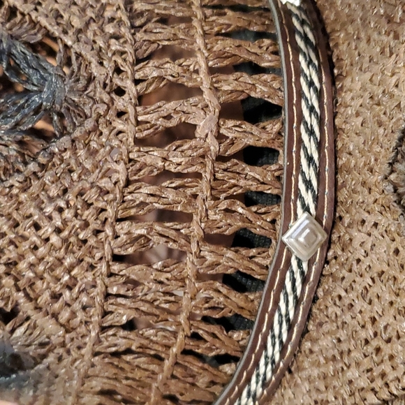 Brown Cowboy Hat - Picture 4 of 6